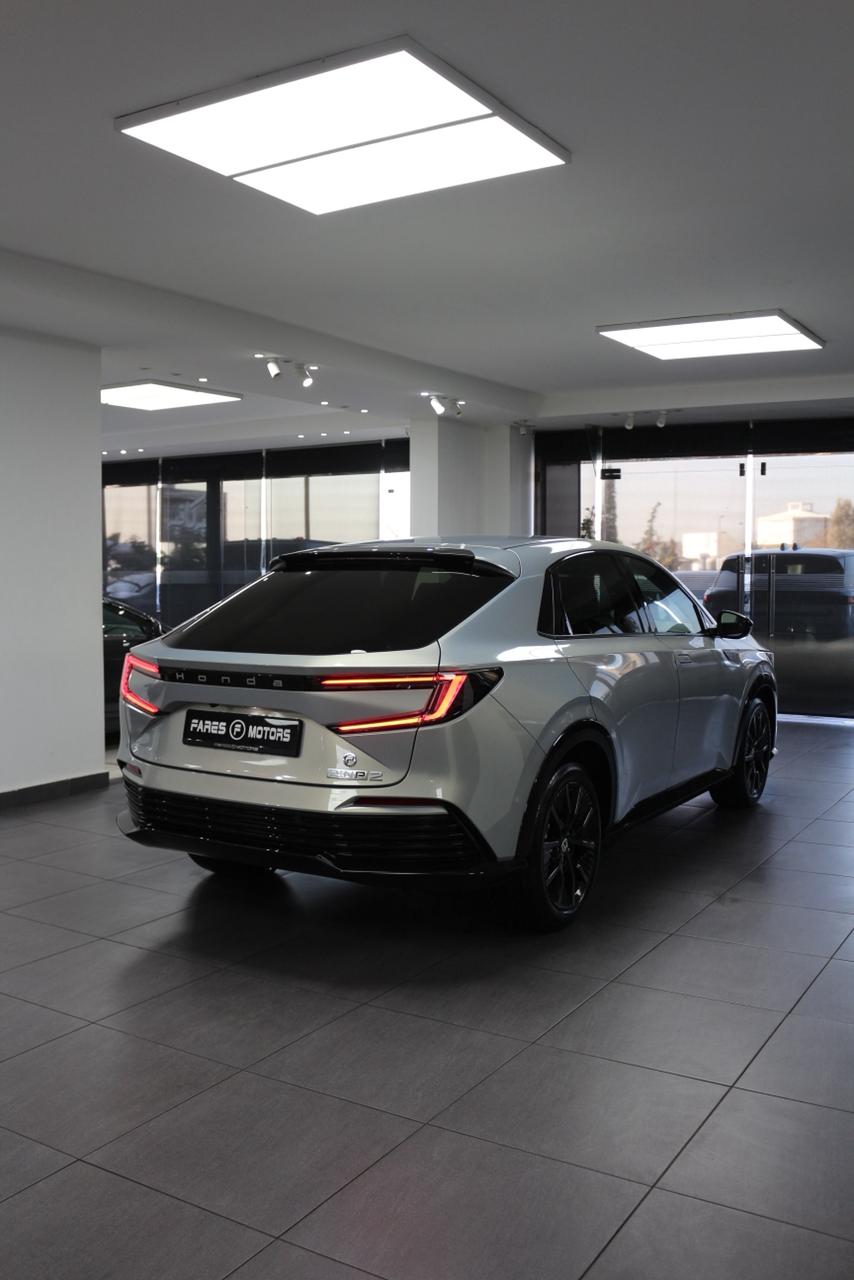 2025 Honda e:NP2 - Image 8
