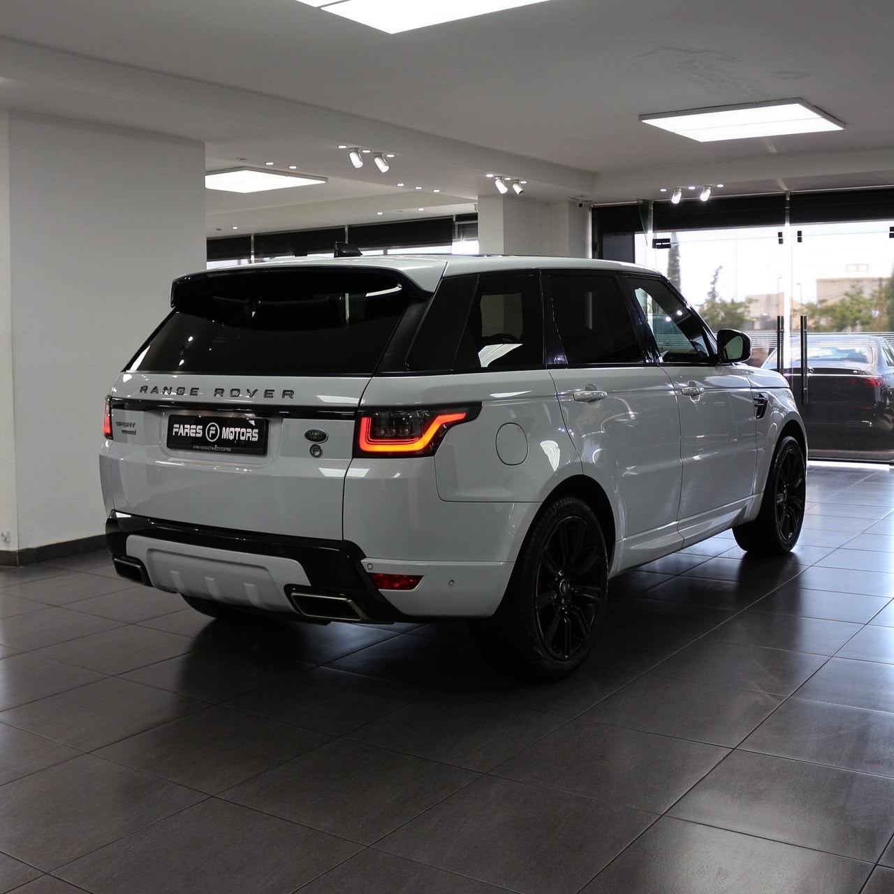 2018 Range Rover Sport Supercharged - Image 12