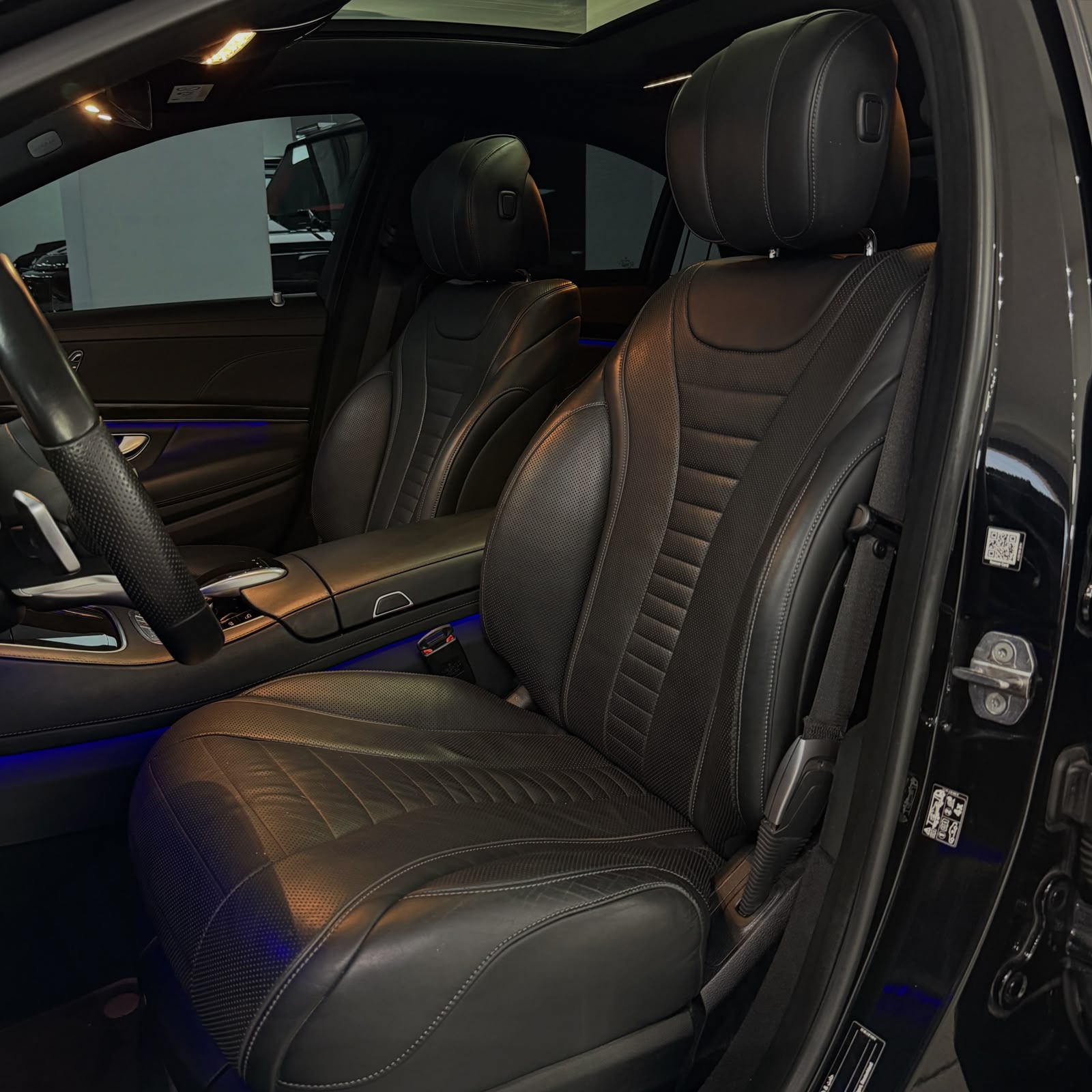 2018 Mercedes-Benz S560 - Image 4