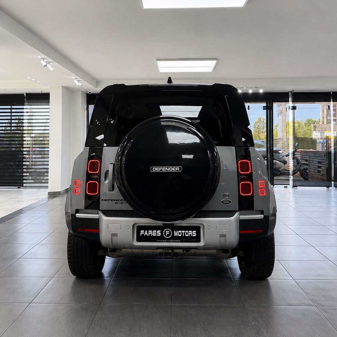 2020 Land Rover Defender P400 - Image 4